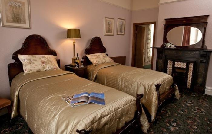 Belmont Hotel Wrexham Cameră foto